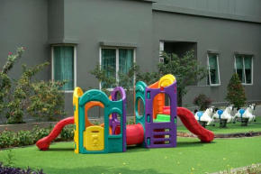 Full Furnished with Comfort Design 2BR Apartment at Thamrin Residence By Travelio